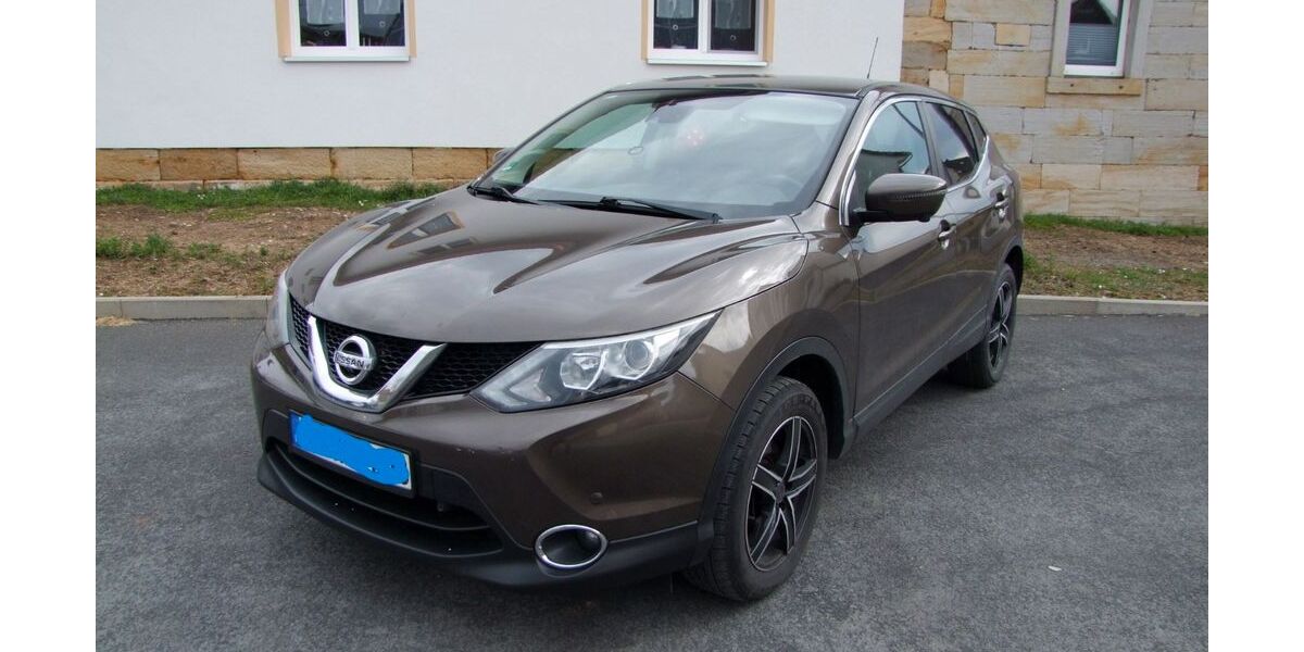 Nissan Qashqai 127.325 km 12.350 &euro; Itzgrund 96274