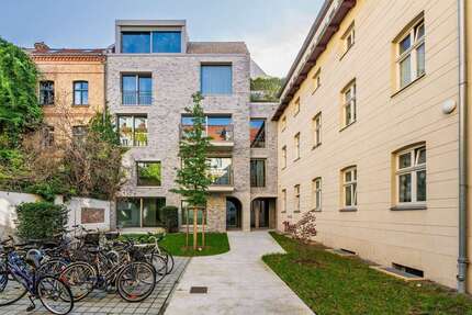 Wohnung Berlin Mitte - 4 Zimmer, 150 m&sup2;, 4.800&euro; | Angebot:27346515