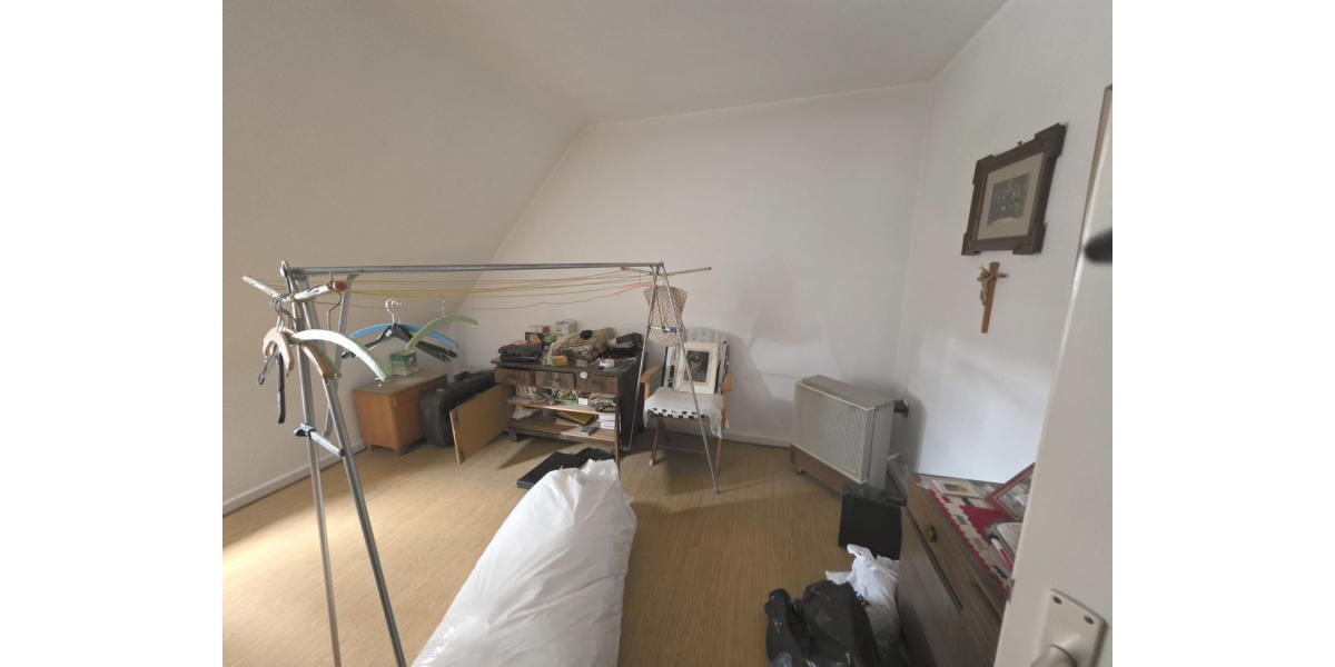 ObjNr:19753 - Liebenswürdige Doppelhaushälfte mit Garten im Dornröschenschlaf - Doppelhaushälfte Kaiserslautern Engelshof | Angebot:23024943