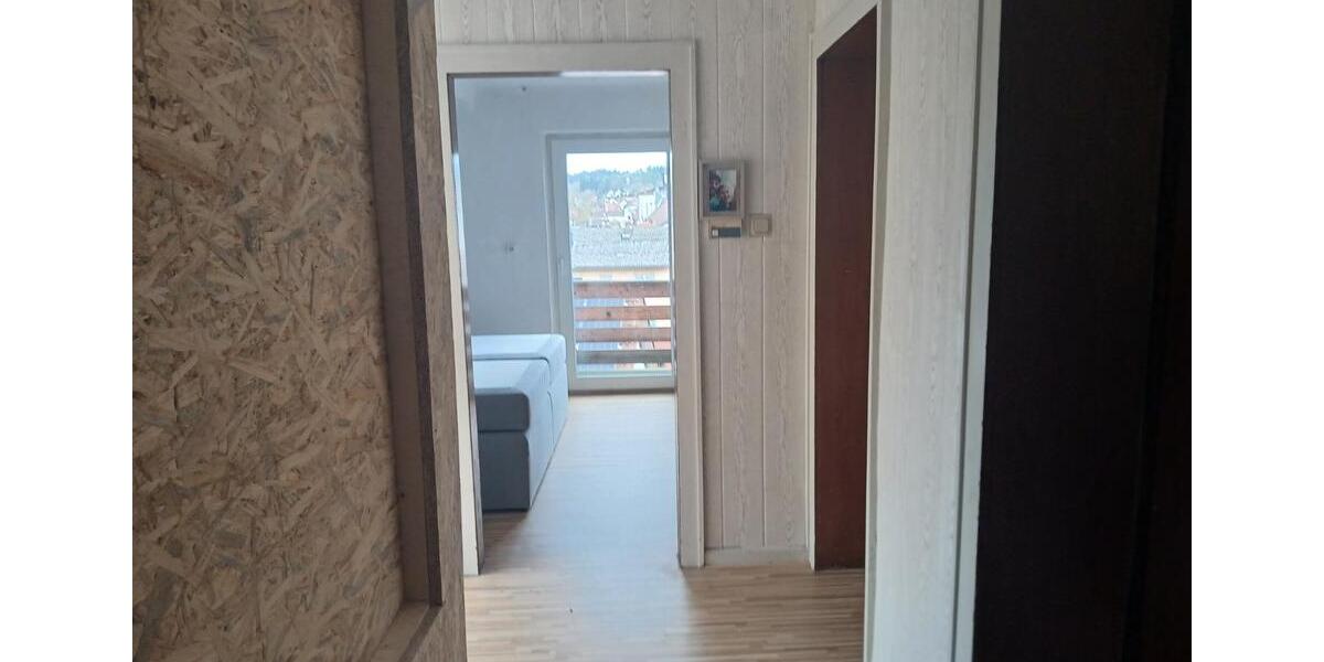 Dachgeschoßwohnung Beckingen - 2 Zimmer, 60 m&sup2;, 430&euro; | Angebot:25543038