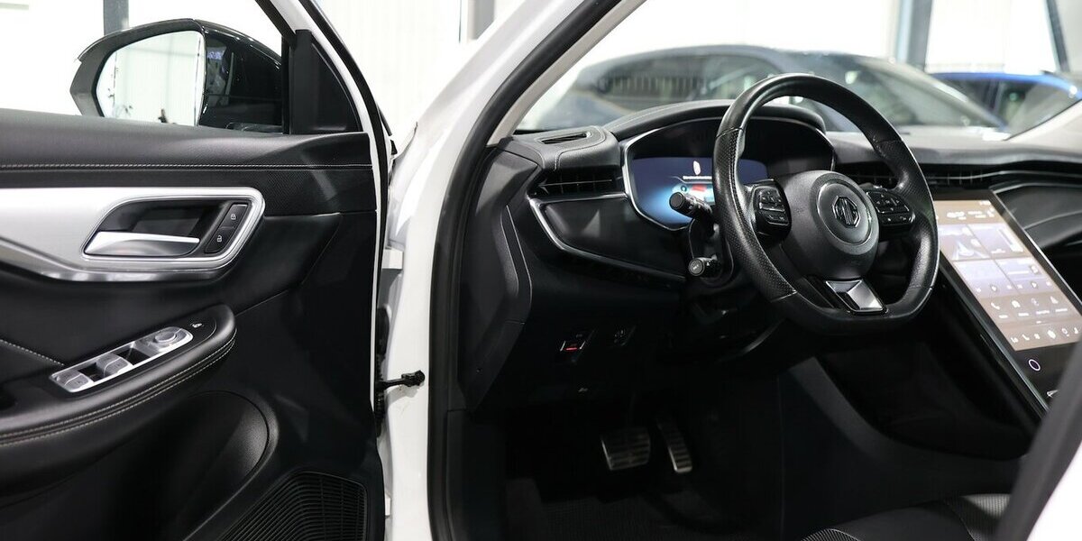 MG Marvel R LUXURY 5D 132KW / PANORAMA / WÄRMEPUMPE 67.000 km 23.991 &euro; Hamm 59077
