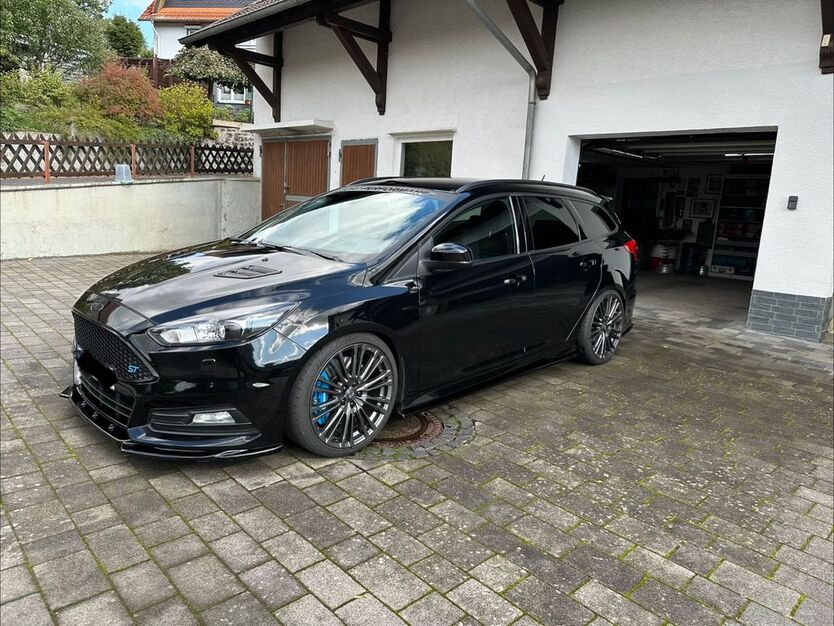 Ford Focus 130.000 km 18.000 € Höckersdorf 35325
