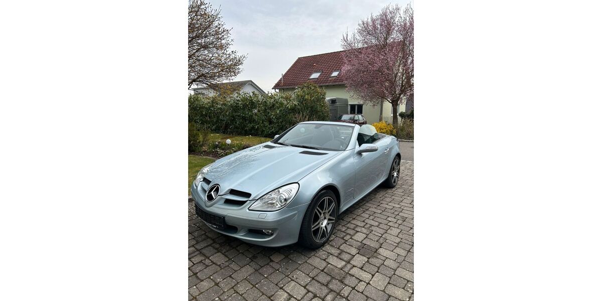 Mercedes-Benz SLK 200 58.200 km 14.999 &euro; Gailingen 78262