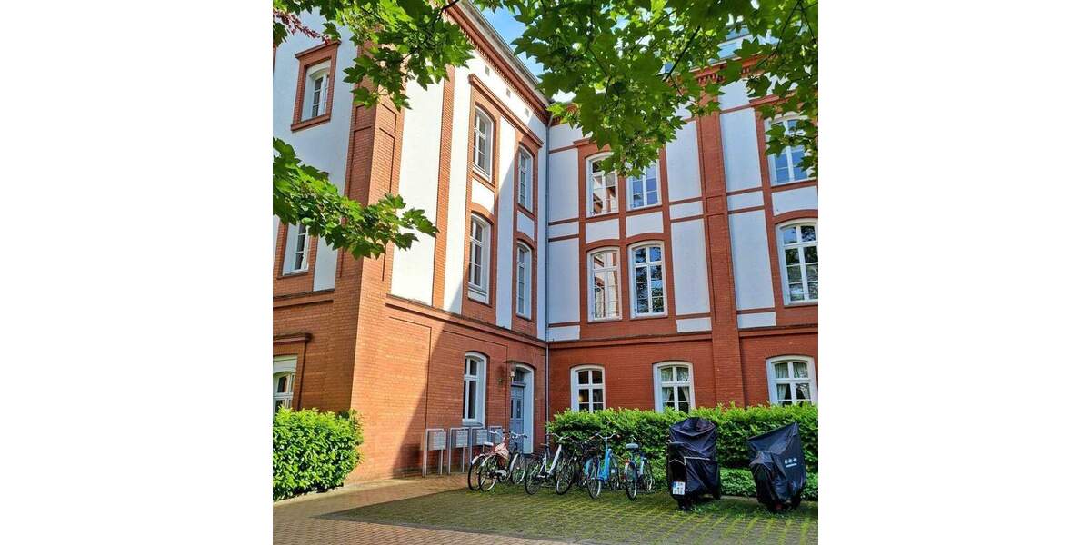 Gemütliche 1-Zimmer-Wohnung mit Balkon++im 2. Obergeschoss++mit Fahrstuhl zimmer