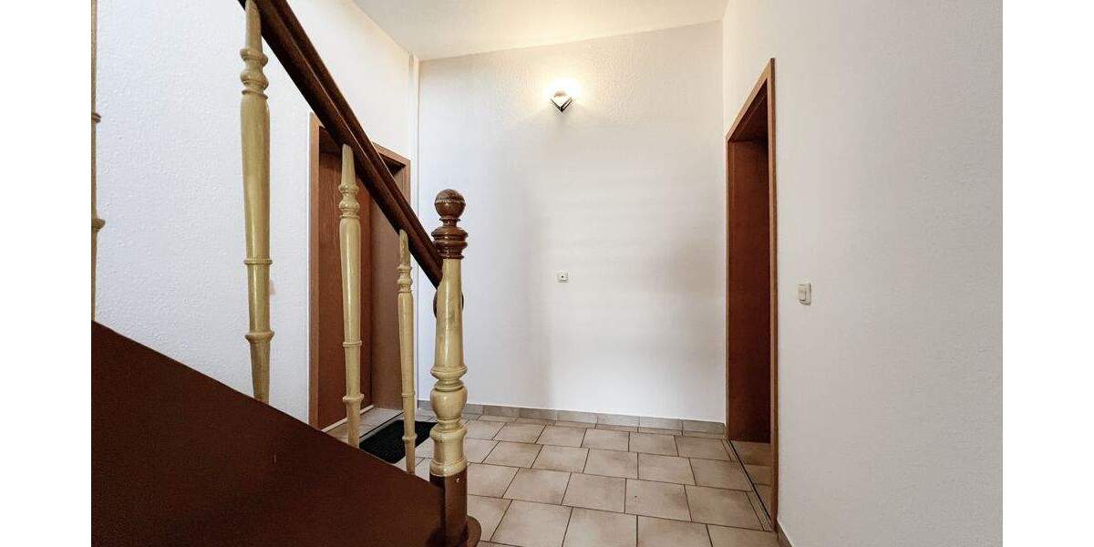 Kleines Mehrfamilienhaus mit zwei bezugsbereiten Wohnungen in Erfurt Daberstedt 1 zimmer