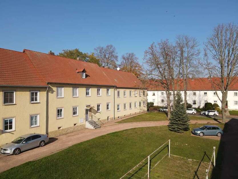 Wohnung zum Kaufen in Bad Lauchstädt 45.000 € 50 m²