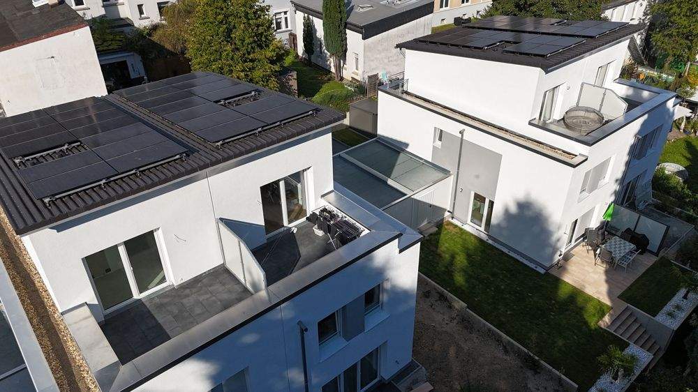 Reihenmittelhaus Solingen Solingen-Mitte - 5 Zimmer, 144 m&sup2;, 559.900&euro; | Angebot:24035824