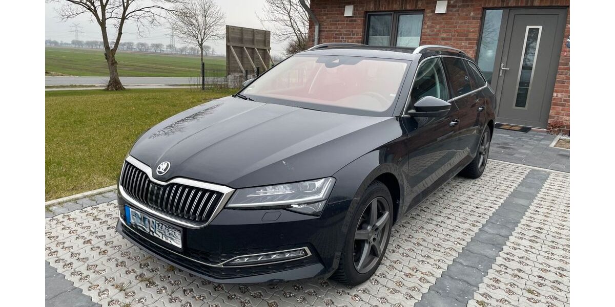 Skoda Superb 11.000 km 39.600 &euro; Klixbüll 25899