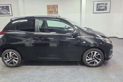 Peugeot 108 159.000 km 3.990 &euro; Asperg 71679