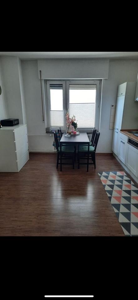 Schöne 2 Zimmer Wohnung zimmer