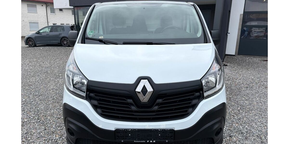 Renault Trafic 179.667 km 8.599 &euro; Oberteuringen 88094