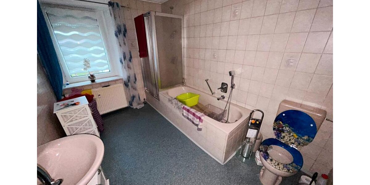 Mehrfamilienhaus, Wohnhaus Marktredwitz - 7 Zimmer, 240 m&sup2;, 175.000&euro; | Angebot:27002651