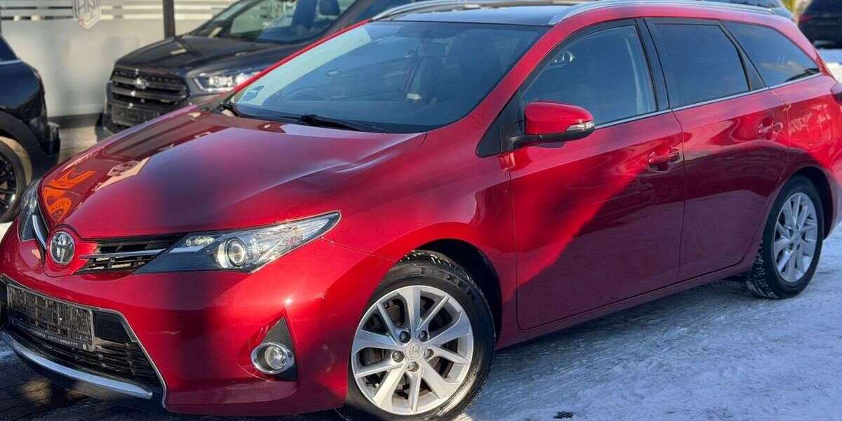 Toyota Auris 219.970 km 9.890 &euro; Neumünster 24536