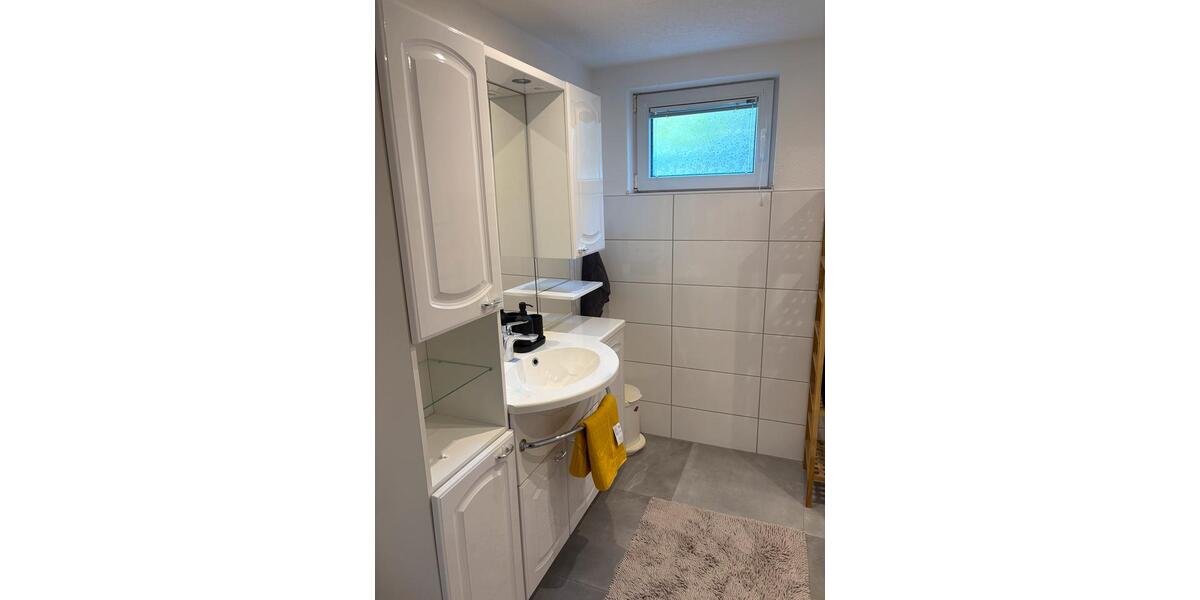 Schöne möbilierte 2 ZKB Wohnung in guter Lage in langgöns 2 zimmer