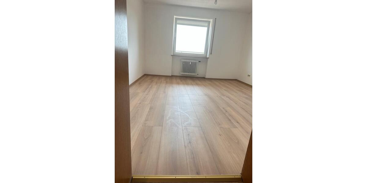 Etagenwohnung Pocking - 2 Zimmer, 64 m&sup2;, 800&euro; | Angebot:26226871