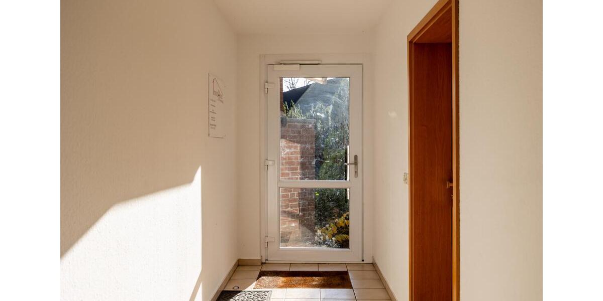 Dachgeschoßwohnung Delmenhorst - 2 Zimmer, 64 m&sup2;, 540&euro; | Angebot:26680286