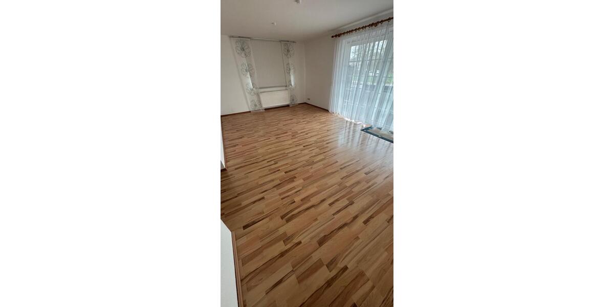 Erdgeschoßwohnung Osterholz-Scharmbeck Scharmbeck - 3 Zimmer, 83 m&sup2;, 950&euro; | Angebot:25946891