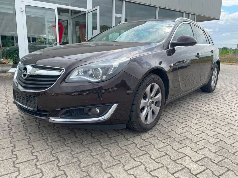Opel Insignia 100.683 km 8.500 € Südliches Anhalt OT Radegast 06369