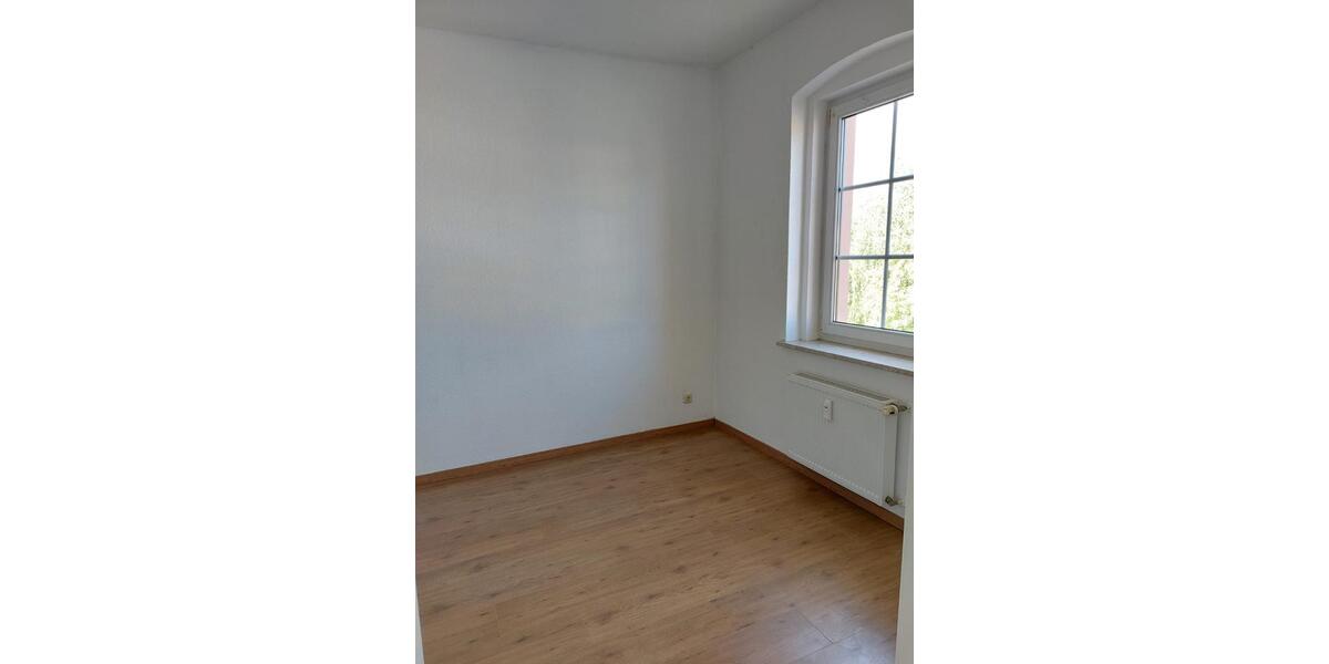 Etagenwohnung Bad Lauchstädt - 2 Zimmer, 51 m&sup2;, 392&euro; | Angebot:26311535