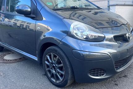 Toyota Aygo (X) 170.000 km 1.800 &euro; Berlin 12177