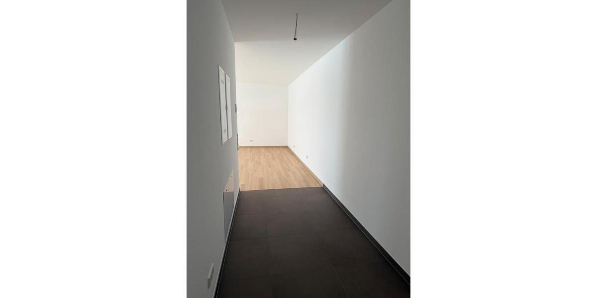Erdgeschoßwohnung Nüsttal - 4 Zimmer, 102 m&sup2;, 1.100&euro; | Angebot:24371095