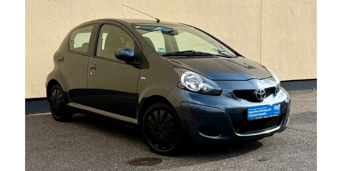 Toyota Aygo (X) 103.160 km 4.499 &euro; Hamburg 20537