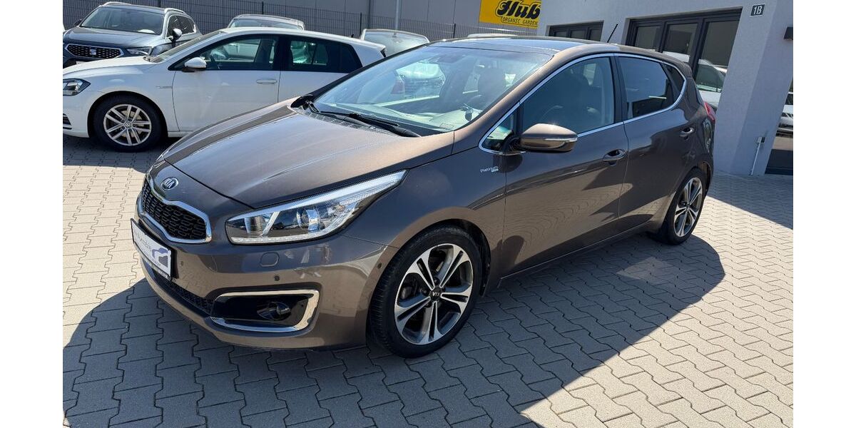 Kia ceed / Ceed 100.000 km 12.990 &euro; Stuhr 28816