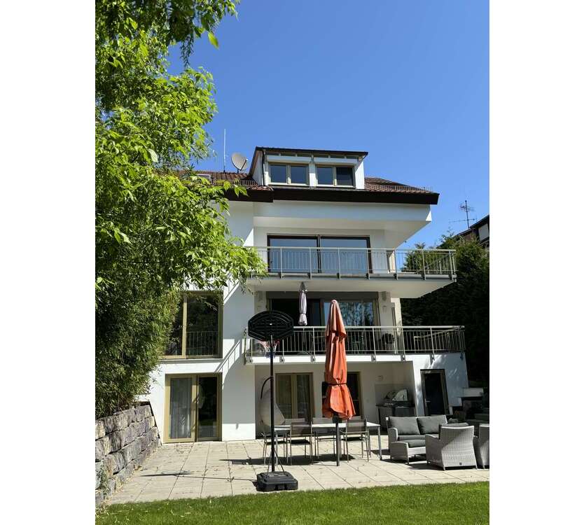 Wohnung zum Kaufen in Stuttgart 1.550.000 € 204 m²