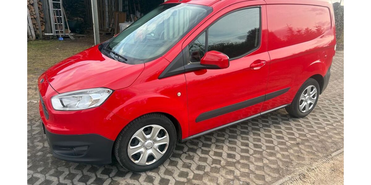 Ford Transit Courier 170.507 km 5.700 &euro; Karstädt 19357