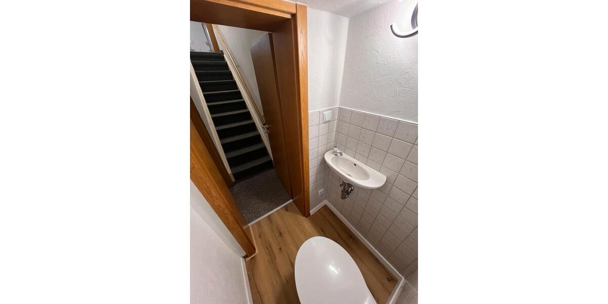 Doppelhaushälfte Albstadt Gemarkung Onstmettingen - 5 Zimmer, 89 m&sup2;, 105.000&euro; | Angebot:26550637
