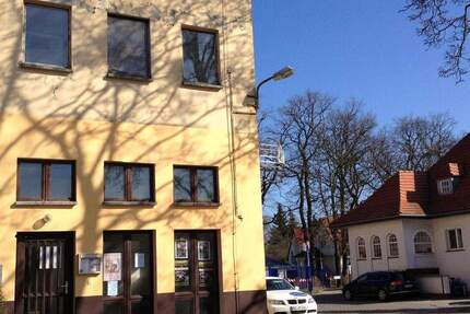 Haus Brieselang - 1 Zimmer, 58 m&sup2;, 650&euro; | Angebot:25700022