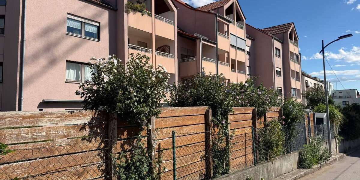 Etagenwohnung Stadtbergen - 2 Zimmer, 50 m&sup2;, 745&euro; | Angebot:27374675