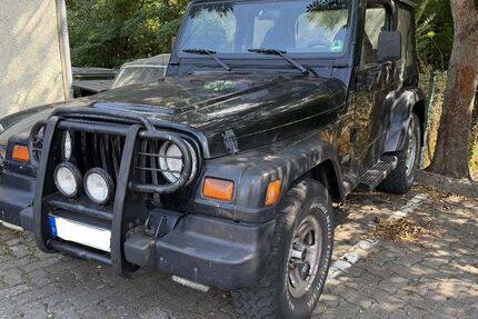 Jeep Wrangler 239.000 km 8.875 &euro; Trebbin 14959