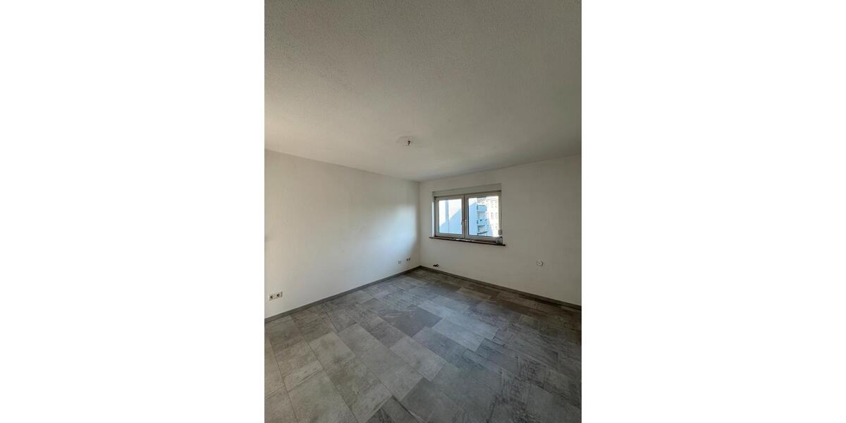 Etagenwohnung Vöhringen - 3 Zimmer, 64 m&sup2;, 1.300&euro; | Angebot:26313998