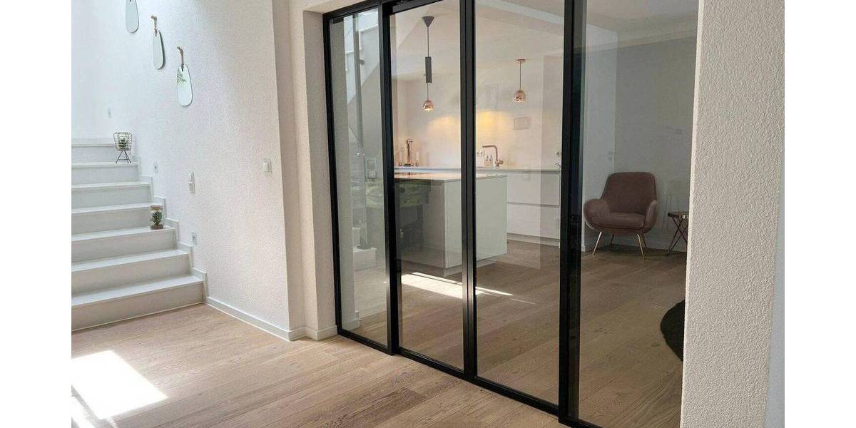 Einfamilienhaus Mutterstadt - 6 Zimmer, 225 m&sup2;, 1.100.000&euro; | Angebot:26866279