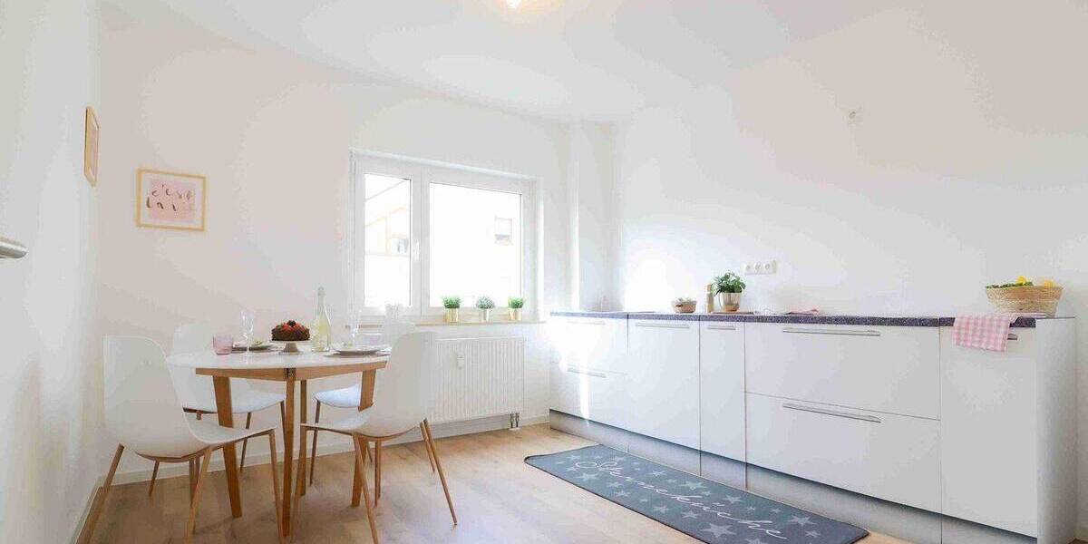 Etagenwohnung Niederwerrn - 2 Zimmer, 52 m&sup2;, 144.900&euro; | Angebot:26730926