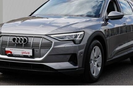 Audi e-tron 52.491 km 26.580 € Koblenz 56070