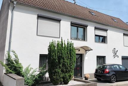 Haus Nalbach - 8 Zimmer, 155 m&sup2;, 235.000&euro; | Angebot:27295231