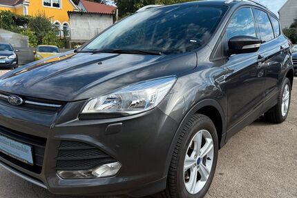 Ford Kuga 70.000 km 10.400 &euro; Ichenhausen 89335