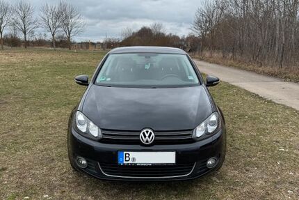 VW Golf 159.000 km 6.500 &euro; Berlin 12524