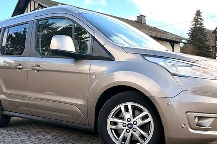 Ford Tourneo Connect 118.500 km 12.250 &euro; Hundsangen 56414