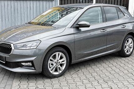 Skoda Fabia 4.990 km 21.699 &euro; Tätendorf 29576