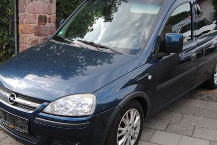 Opel Combo 144.100 km 2.480 &euro; Dreieich 63303