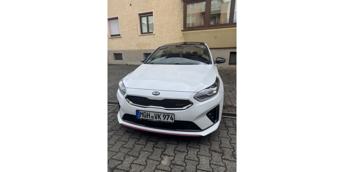 Kia ceed / Ceed 83.700 km 19.000 &euro; Bad Mergentheim 97980