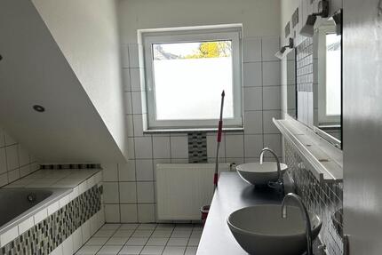 Wohnung Stolberg (Rheinland) - 4 Zimmer, 116 m&sup2;, 285.000&euro; | Angebot:26351307