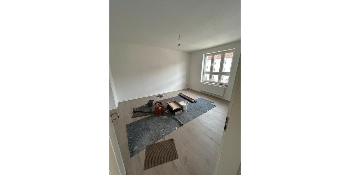 Etagenwohnung Stendal - 1 Zimmer, 38 m&sup2;, 400&euro; | Angebot:26033185
