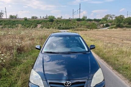 Toyota Corolla 220.000 km 3.500 &euro; Bad Oeynhausen 32549