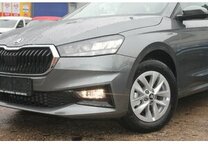 Gebrauchtwagen Skoda Fabia TSi Alu PDC LED AHK 5-JahreGara SOFORT !!