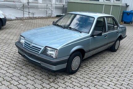Opel Ascona 38.784 km 4.290 € München 80992