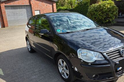 VW Polo 195.000 km 1.450 &euro; MÖNCHENGLADBACH 41179